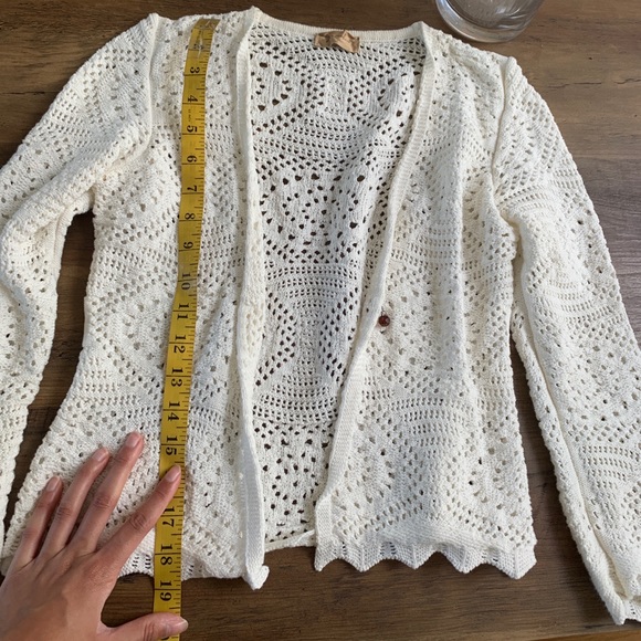 Crop cardigan - Picture 12 of 12